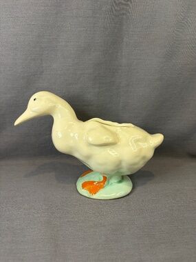 Vintage Ceramic Pottery Duck Planter White Ivory Succulent Air Plant Rustic Farm